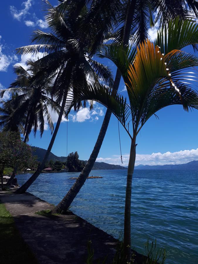 Mas Cottages Tuk Tuk Buitenkant foto